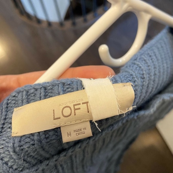 Loft sweater M in beautiful blue! Worn once and stored away. - Picture 2 of 3